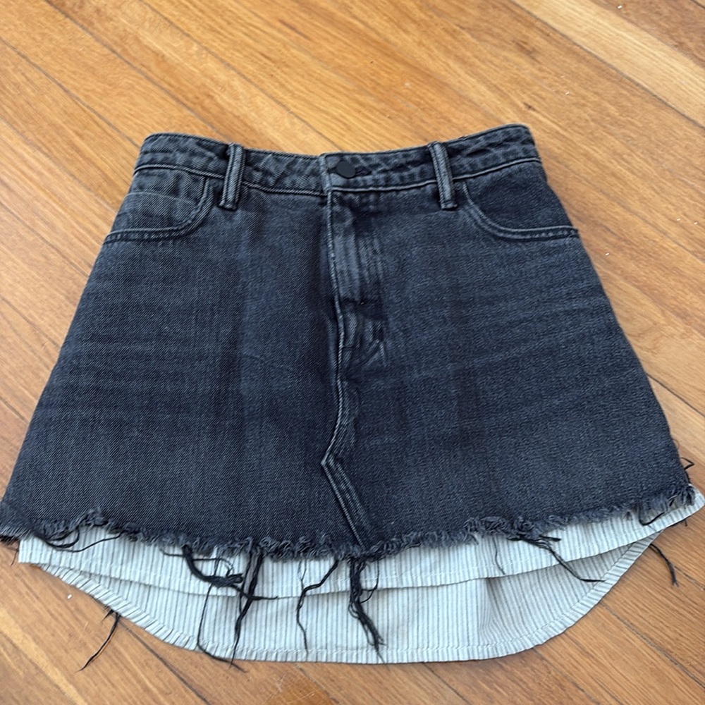 Alexander Wang layered shirt mini skirt. Size 25 fits tts like new - Picture 4 of 7